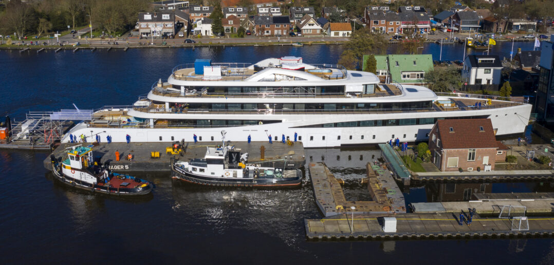 diesel electric hybrid yacht